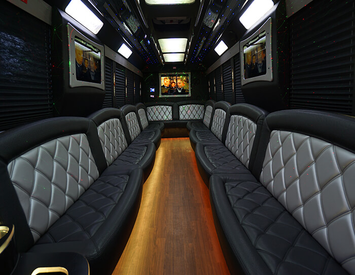 nashville party bus